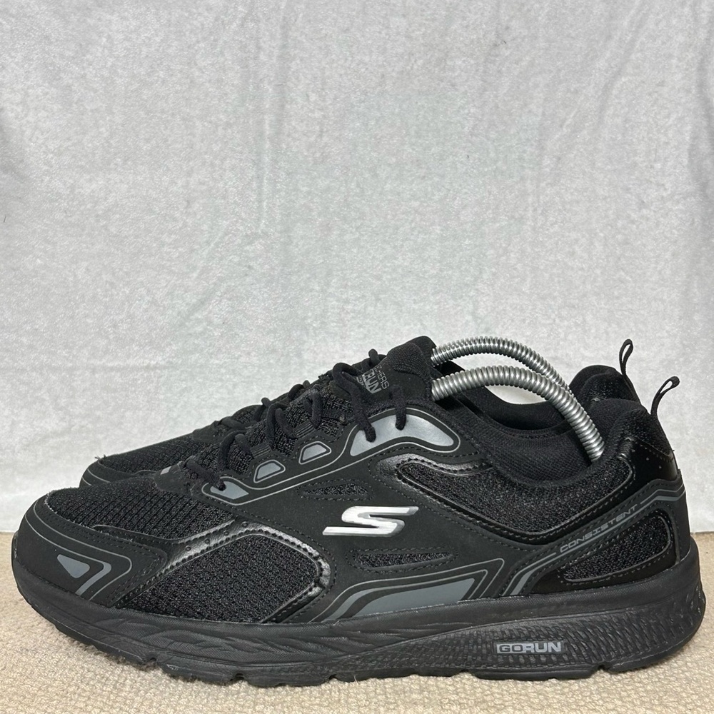Skechers Mens Blk GORun Consistent Leather/Textile Running Athletic Shoes SZ 9.5 - Picture 2 of 11